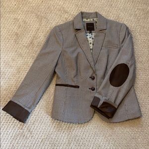 Houndstooth blazer size M from The Limited